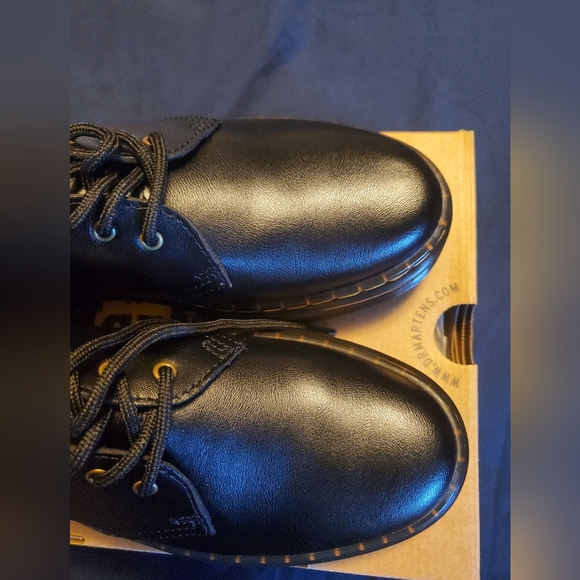 Dr. Marten Lowtop Loafers - Picture 6 of 6